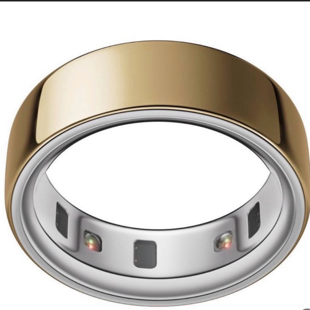 Oura Ring 4 Gold size 8